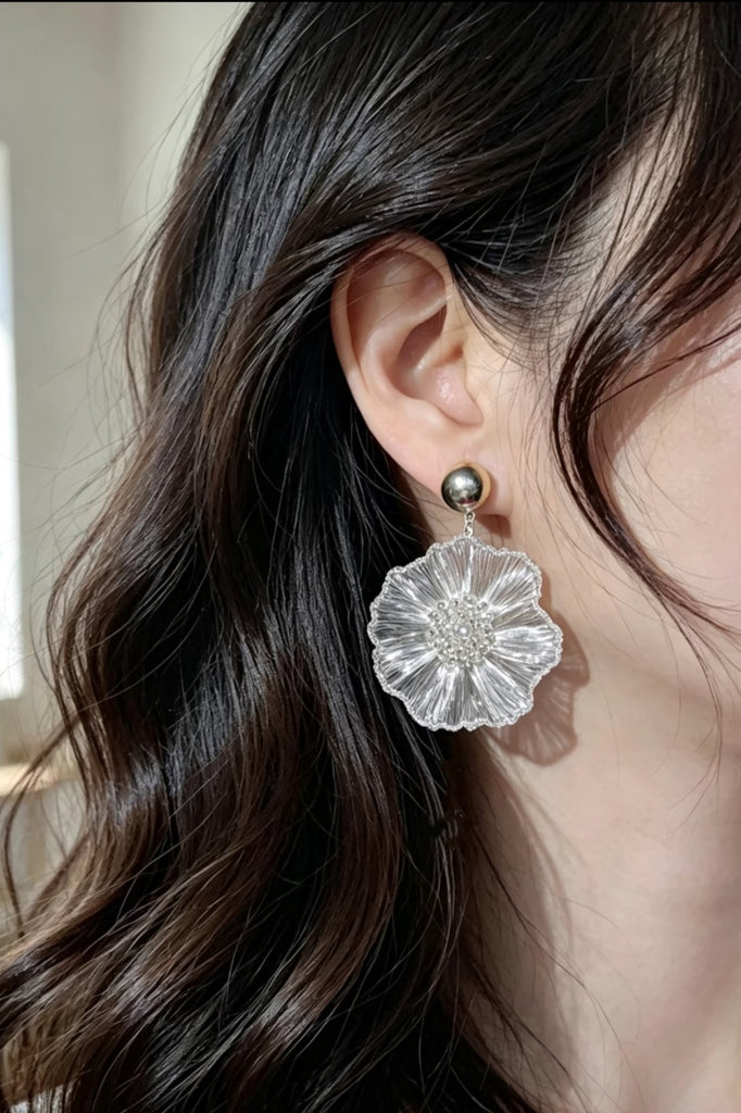 Handmade Silver Wire Crochet Flower Earrings, Copper Wire Earrings, Bridal Jewelry Gift UQJ001