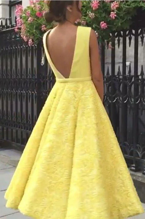 Yellow Lace Homecoming Dress Wedding Guest Gowns Deep V-Neck Evening Dress UQH0251