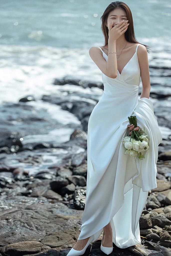 Spaghetti Straps V Neck Sleeveless Beach Wedding Dress, Simple Bridal Gown UQW0091
