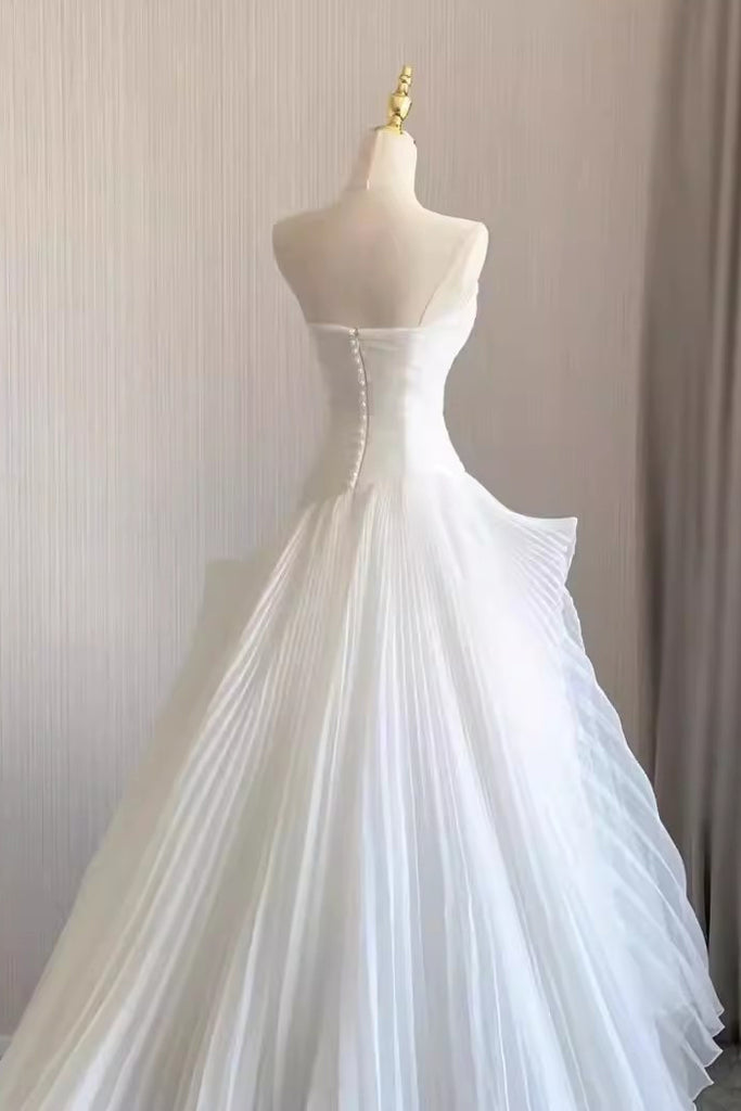 Puffy Strapless Tulle Wedding Dress, Simple Drop Waist Bridal Gown UQW0128