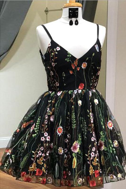 Black Spaghetti Strap Lace Homecoming Dress Tulle Homecoming Dress with Lace UQ1879