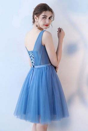 Cute Blue V Neck Sleeveless Tulle Homecoming Dress with Lace Appliques Belt UQ1939