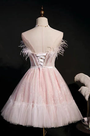 A-Line Pink Sweetheart Tulle Short Prom Dress Homecoming Dress With Feather UQH0079