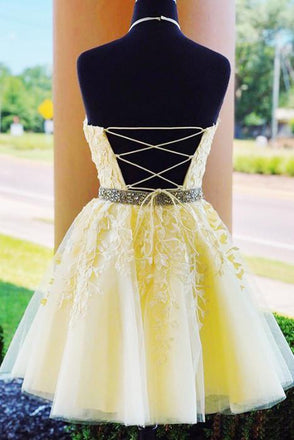 Daffodil Halter Homecoming Dress with Lace Appliques, A Line Graduation Dress with Beads UQ2161