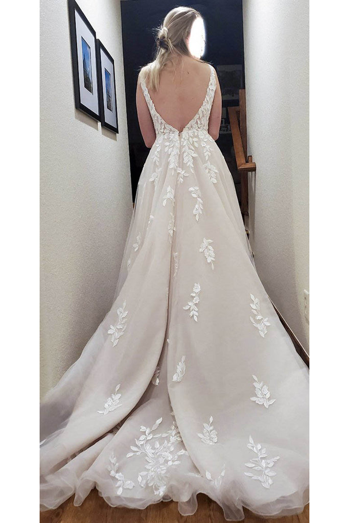 New Arrival Deep V Neck Sleeveless Lace Applique Wedding Dress, Tulle Bridal Gown UQW0040