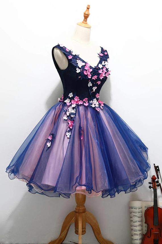 Cute V Neck Unique Flowers Homecoming Dresses with Beading, Sweet 16 Dress UQ2156