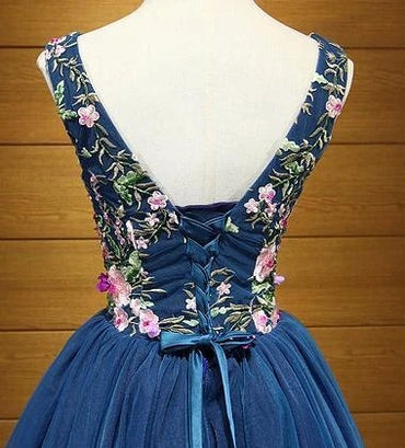 Cute A Line Sleeveless Navy Blue V Neck Short Prom Dresses Flower Lace up Homecoming Dresses UQH0034