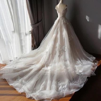 Stunning Off the Shoulder Tulle Wedding Dress with Lace Applique, Bridal Dress with Long Train UQ2522